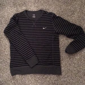 Nike workout sweatshirt
